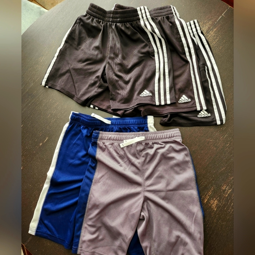 LOT 5 Pair Boys Mesh Shorts - Adidas & Carters- Size 10/12 (Medium / M)